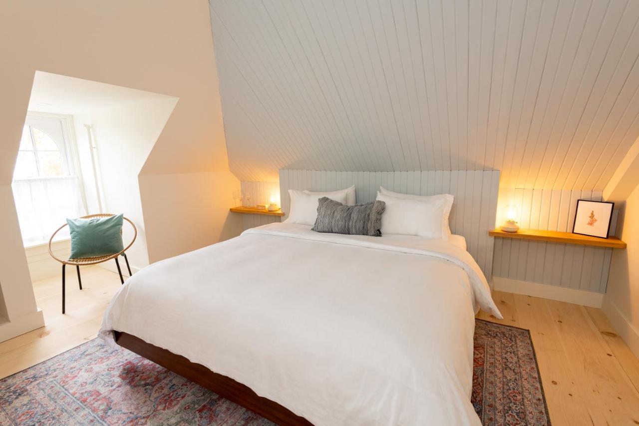 The August House Hotel Windsor Ngoại thất bức ảnh