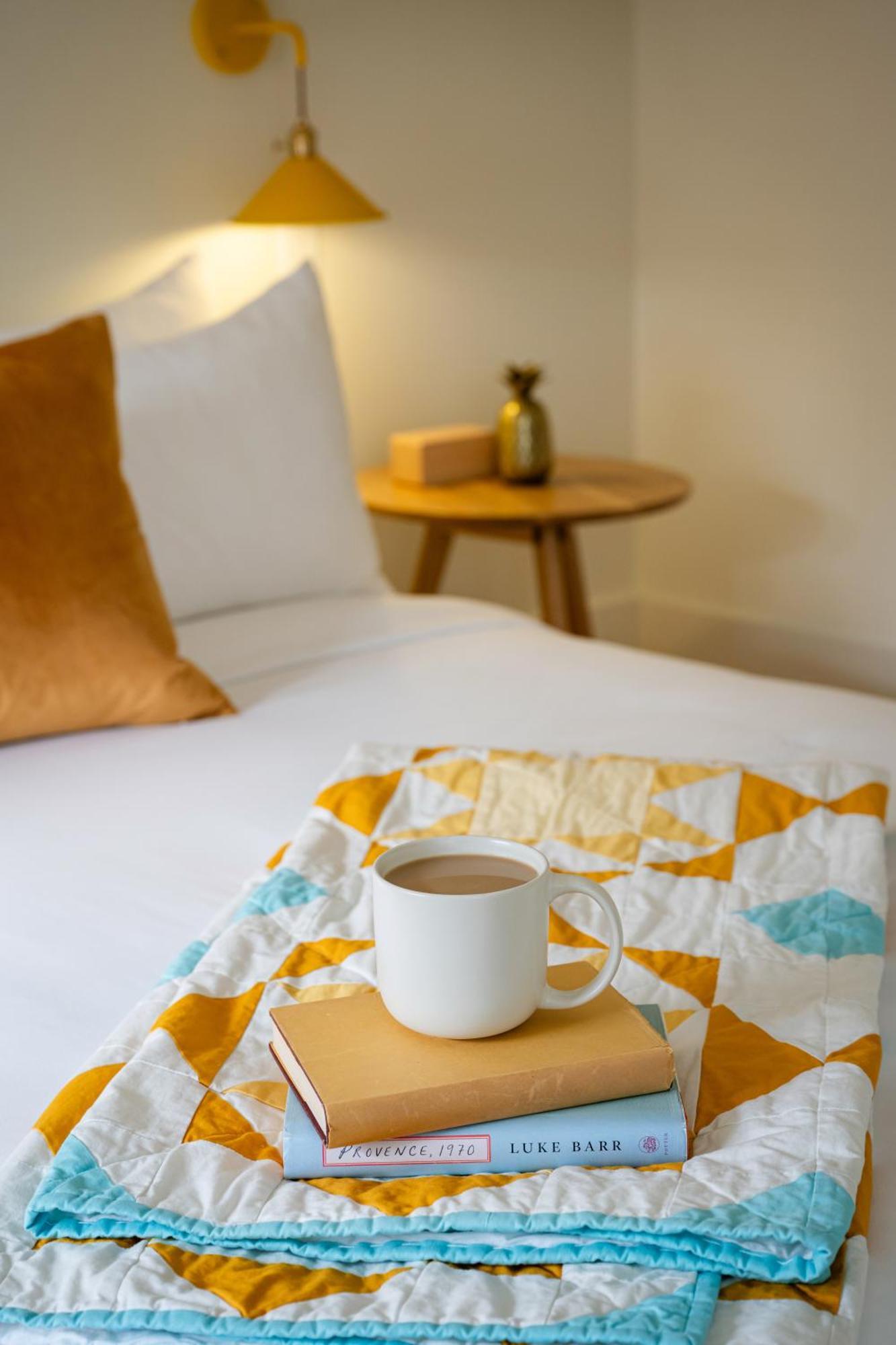 The August House Hotel Windsor Ngoại thất bức ảnh